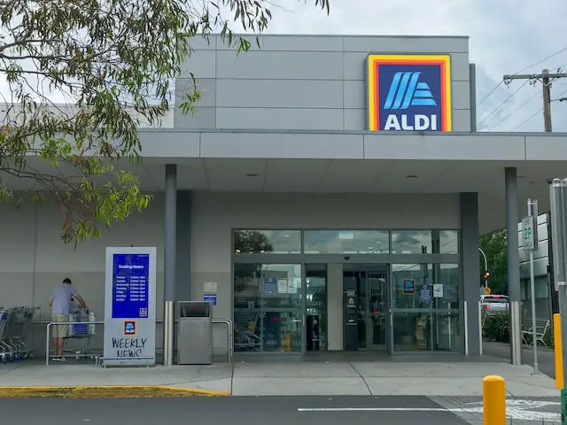 présentation de l'entreprise Aldi, analyse swot Aldi.